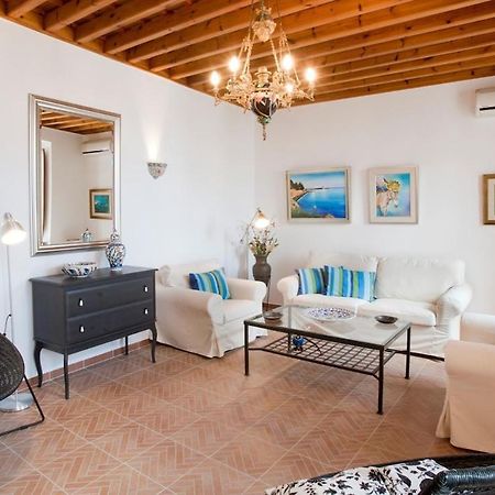 Villa Lindos Kültér fotó