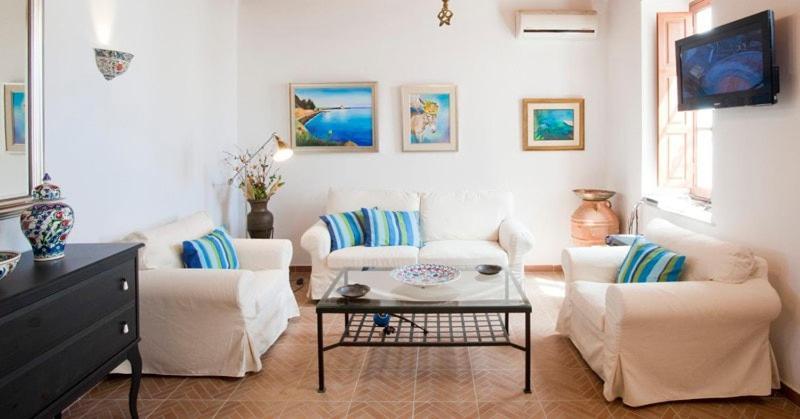 Villa Lindos Kültér fotó