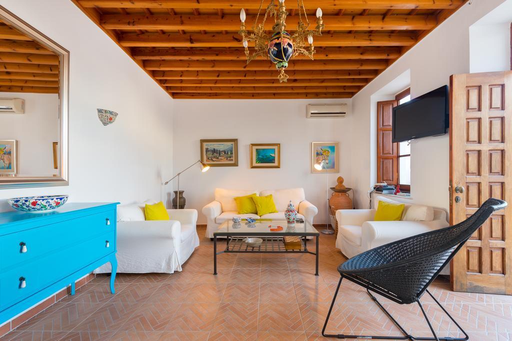 Villa Lindos Kültér fotó