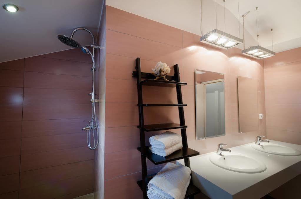 Villa Lindos Kültér fotó